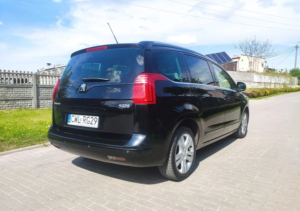 Peugeot 5008 cena 28900 przebieg: 234000, rok produkcji 2012 z Poznań małe 379